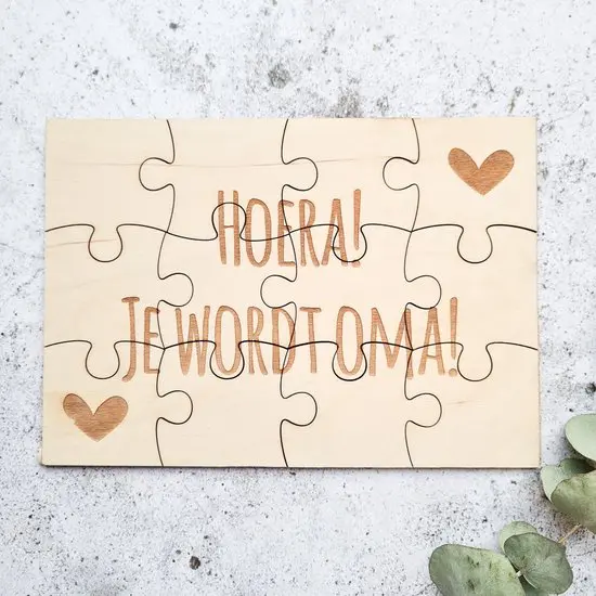 Puzzel hoera je wordt oma of opa